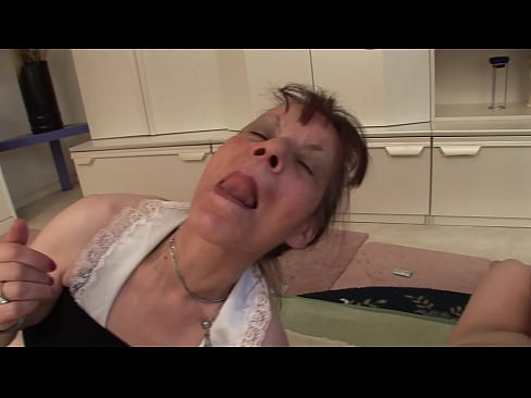 ❤️ Dos abuelas y un abuelo hacen un trío ❤❌ Porno ruso en es.sexonfire.ru ❌️❤️❤️❤️❤️❤️❤️❤️